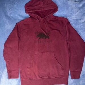 Vintage maroon mammoth ca sweater women size m